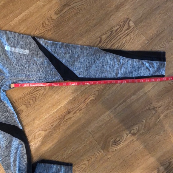 🥳Forever21 leggings 🦋💕🥳 - Picture 7 of 8